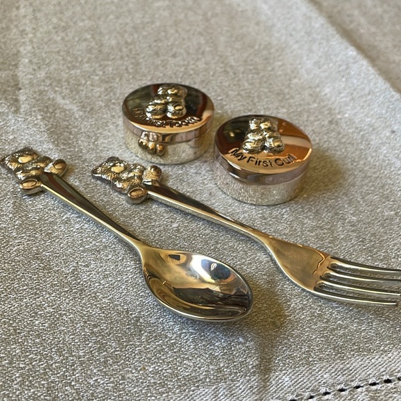 VTG boxed silver plate 4 pc baby gift set Teddy Bear Roth & curl box Spoon Fork - Picture 2 of 10